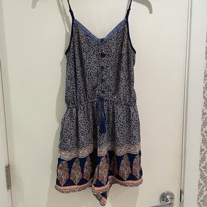 Xhiliration Floral detail Romper